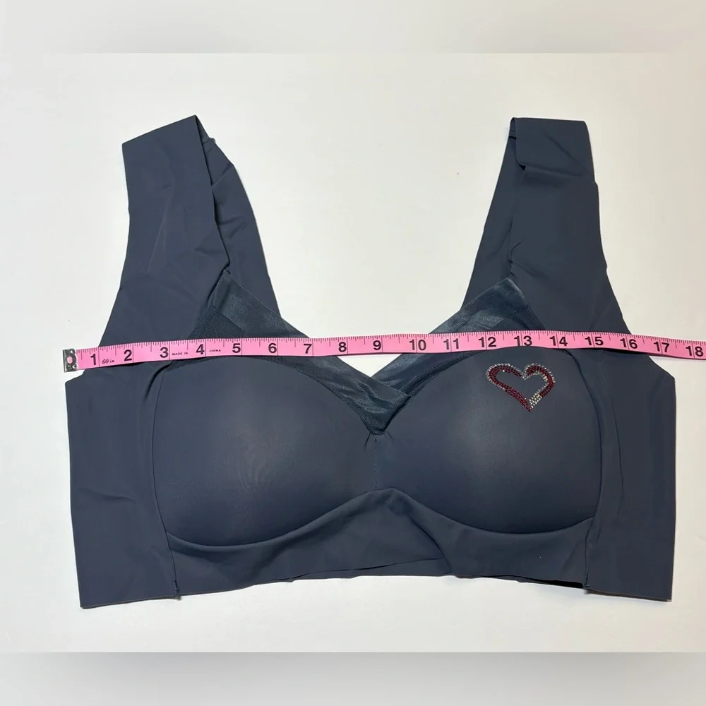 Source Unknown Gray Mesh Accent Bra w/ Heart Rhinestone Detail-For Comfort‎